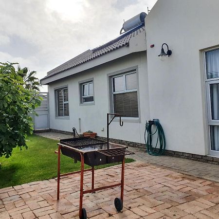 Acacia Four Seven Self-Catering Apartment Swakopmund Exterior photo